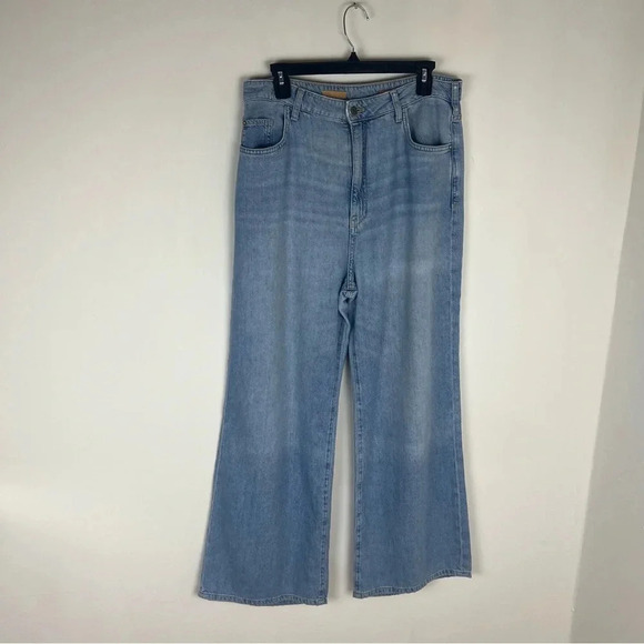 Anthropologie PILCRO The Annie Wide-leg Jeans Size 31 - Picture 3 of 9
